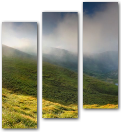 Фотообои Заросшие горные склоны в утренней дымке