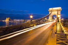 Фотообои Символ Будапешта - цепной мост Сечени ночью 