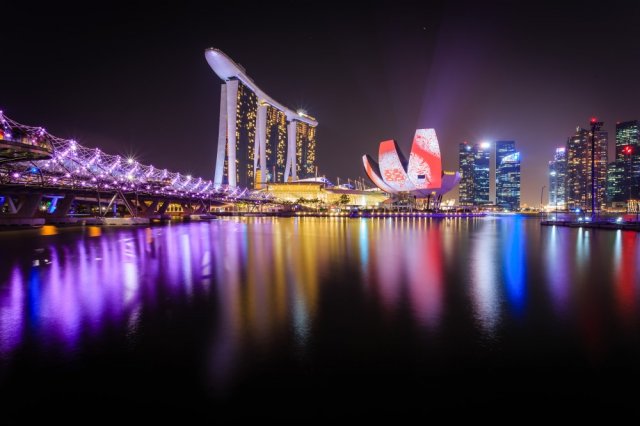Фотообои - Ночные огни сингапурского района Marina Bay Sands  - №0005623