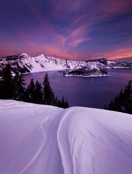 Фотообои - Зимний закат в нацпарке Crater Lake в штате Орегон - №0003910