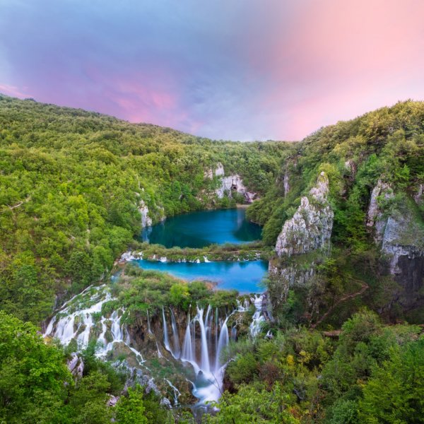 Фотообои - Красивый закат над парком Плитвицкие озера, Хорватия - №0003960