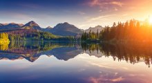 Фотообои Красочный закат в словацком парке Высокие Татры