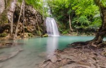 Фотообои Водопад Эраван в таиландской провинции Канчанабури