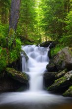Фотообои Водопад в чешском национальном парке Шумава